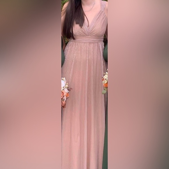 Pink evening gown - Picture 4 of 8